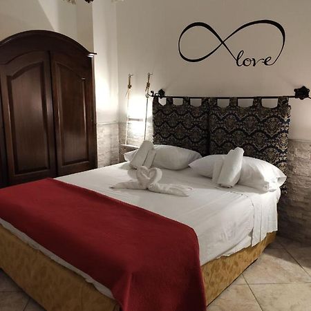 Casa Vacanza Villa Teresa Dix トッレ・ラピッロ エクステリア 写真